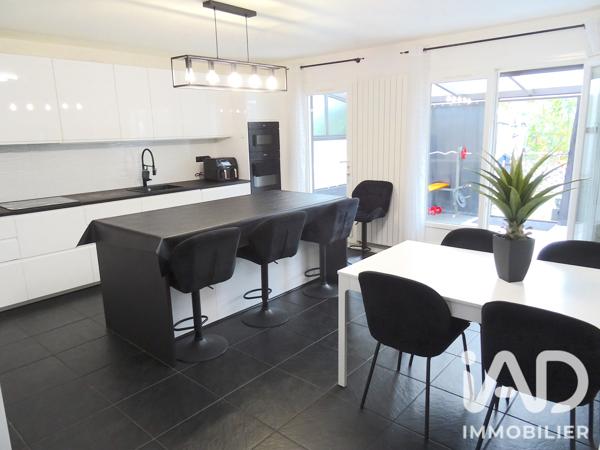 Maison à vendre 6 pièces 88 m² Bondoufle