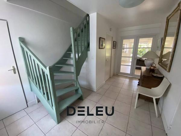 Vente immobilière : Maison à Wasquehal   164 m² 699 000 €- Deleu Immobilier Wasquehal.