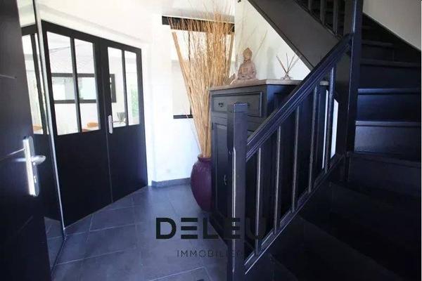 Vente immobilière : Maison à Wasquehal  5 pièces 150 m² 599 000 €- Deleu Immobilier Wasquehal.