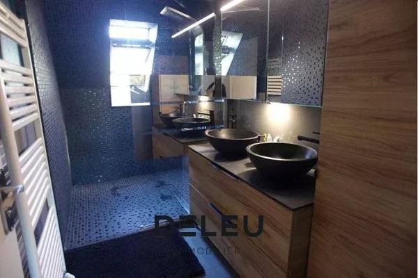 Vente immobilière : Maison à Wasquehal  5 pièces 150 m² 599 000 €- Deleu Immobilier Wasquehal.