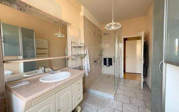 Appartement à vendre    3 pièces • 85 m2 Lunéville