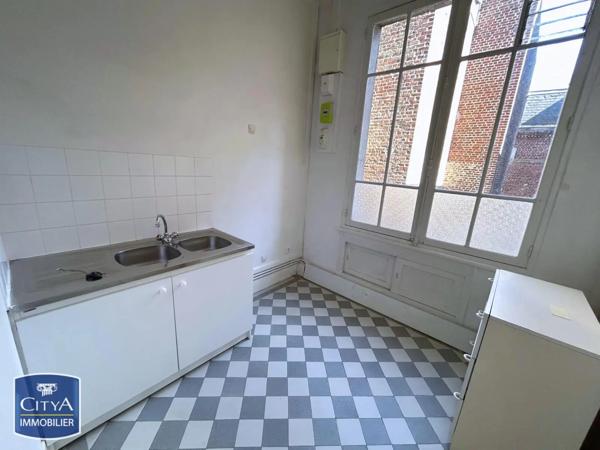 Appartement à louer 2 pièces 52.13m² Saint-Quentin (02100)