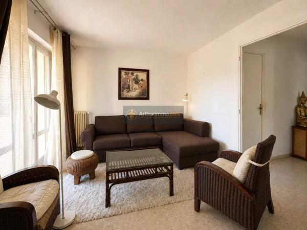 Vente                                                      Appartement
                        
                     2 pièces                      55 m2                     à Saint-Raphaël