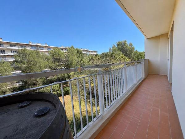 Vente                                                      Appartement
                        
                     2 pièces                      55 m2                     à Saint-Raphaël