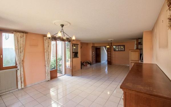 Maison à vendre    5 pièces • 165 m2 Marines