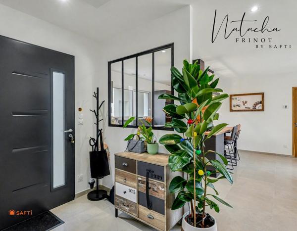 Une maison récente, moderne et parfaitement pensée pour une vie familiale confortable.