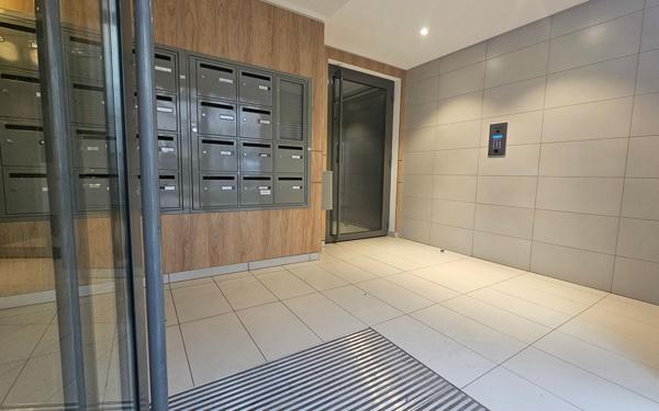 Appartement à vendre    3 pièces • 57,61 m2 Villiers-sur-Marne