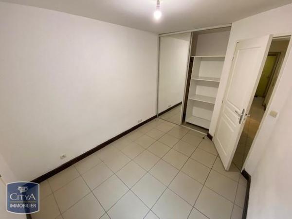 Appartement à louer 2 pièces 34.64m² La Possession (97419)
