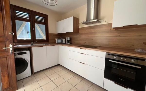 Maison à louer    4 pièces •  Sainte-Luce