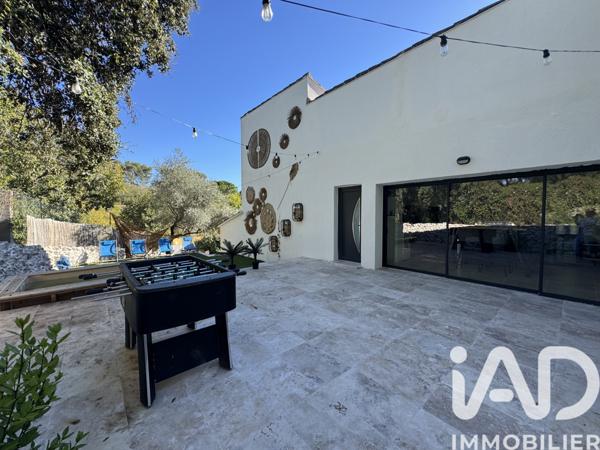 Maison à vendre 4 pièces 110 m² Nîmes-Saint-Césaire