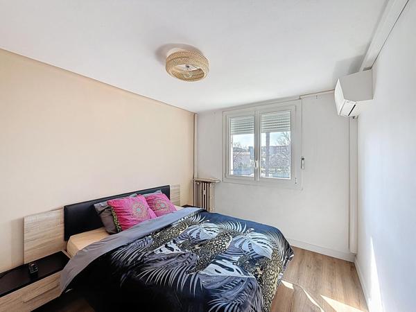 Appartement 3 pièces lumineux avec balcon, parking et cave