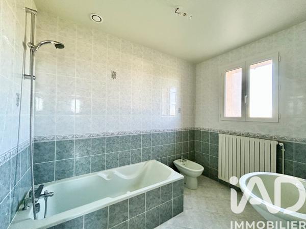Maison à vendre 4 pièces 145 m² Vayrac