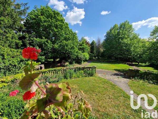 Manoir 20 pièces de 315 m² à Sarreguemines (57200)