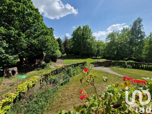 Manoir 20 pièces de 315 m² à Sarreguemines (57200)