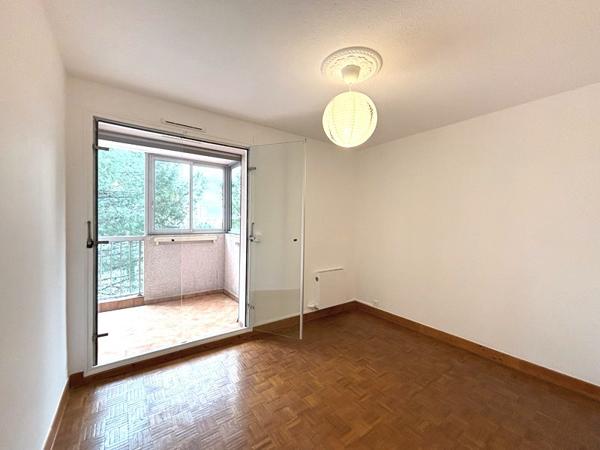 Appartement 3 pièces - 60 m² Exclusivité efficity