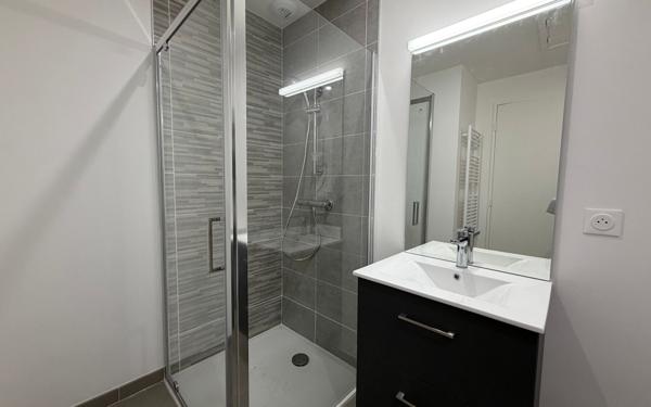 Appartement à louer    1 pièce • 30,23 m2 Noisy-le-Grand