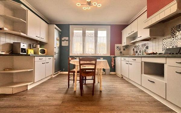 Maison à vendre    5 pièces •  Trégueux