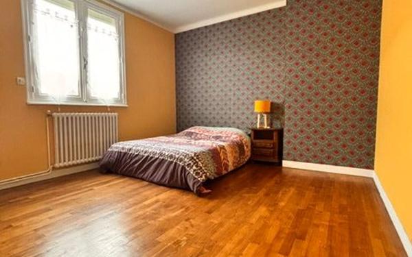 Maison à vendre    5 pièces •  Trégueux