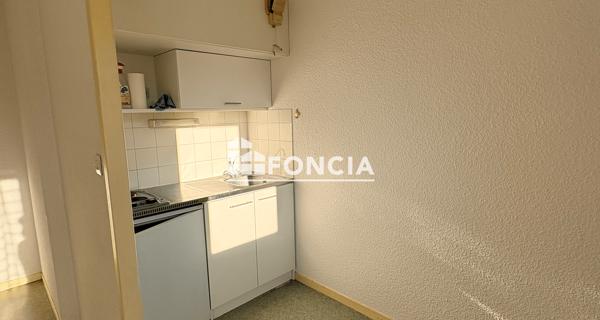 Location Studio 24.7 m² - Limoges 87000