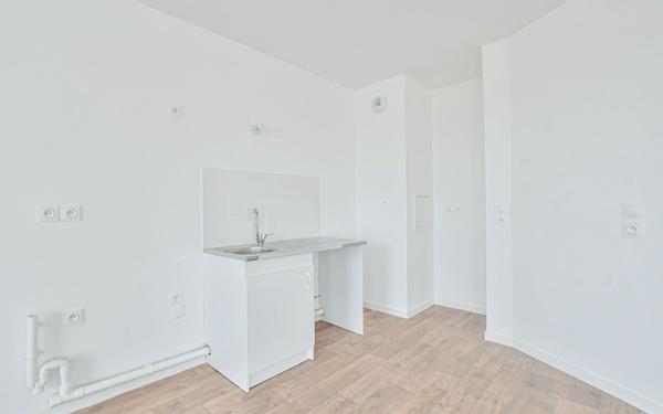 Appartement à vendre    4 pièces • 75,20 m2 Noisy-le-Sec