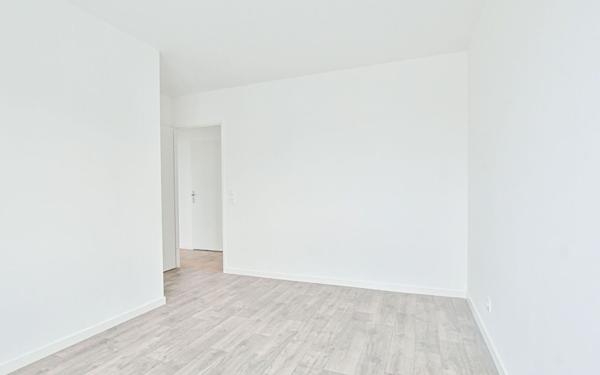 Appartement à vendre    4 pièces • 75,20 m2 Noisy-le-Sec