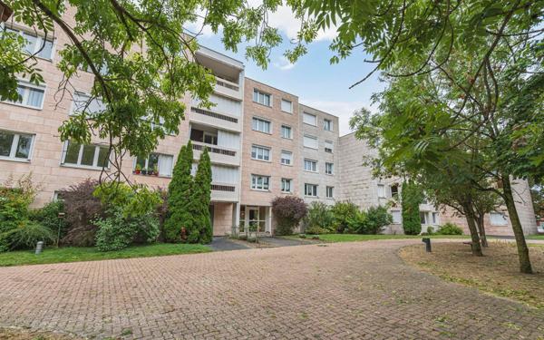 Appartement à vendre    3 pièces • 84,43 m2 Reims