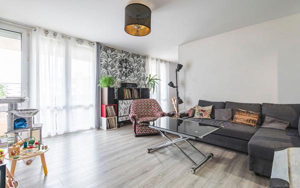 Appartement à vendre    3 pièces • 84,43 m2 Reims