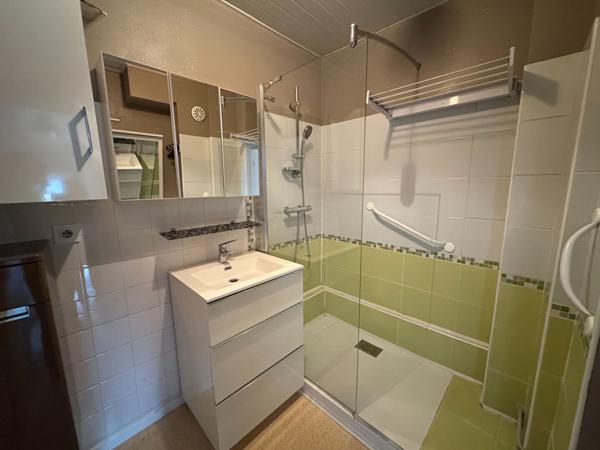 Appartement Lons-Le-Saunier 3 pièces / 2 chambres / 66 m²