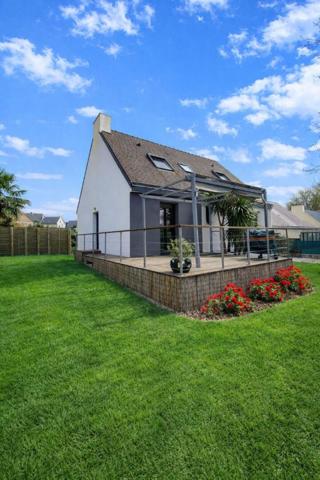 Belle maison  de 118 m2 sur terrain de 500m2 - 4 chambres - Sous-sol complet - Quartier calme  - Maison isolée par l'extérieur