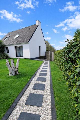 Belle maison  de 118 m2 sur terrain de 500m2 - 4 chambres - Sous-sol complet - Quartier calme  - Maison isolée par l'extérieur