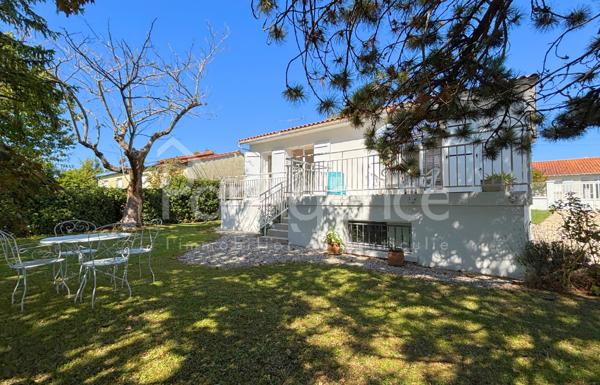 Maison de plain-pied Calme & jardin