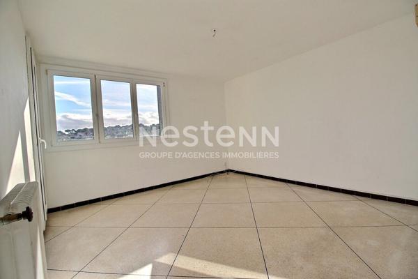 Appartement de type 3 avec balcon et vue dégagée dans résidence prisée aux Pennes Mirabeau