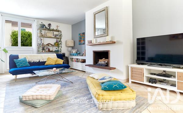 Maison à vendre 6 pièces 125 m² Voisins-le-Bretonneux