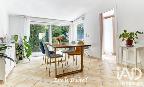 Maison à vendre 6 pièces 125 m² Voisins-le-Bretonneux