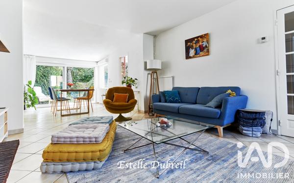 Maison à vendre 6 pièces 125 m² Voisins-le-Bretonneux