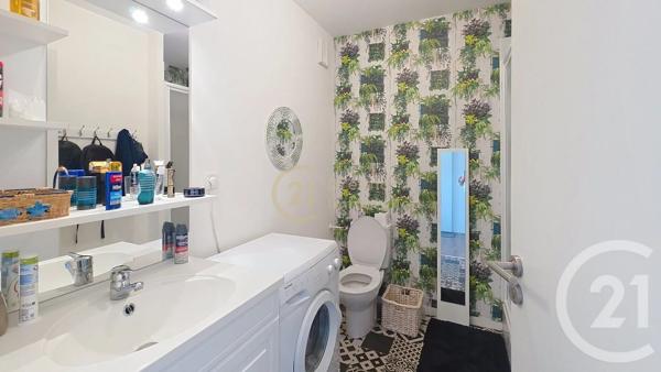 Appartement T2 à vendre  2 pièces - 42,90 m 2   ST MEEN LE GRAND  - 35