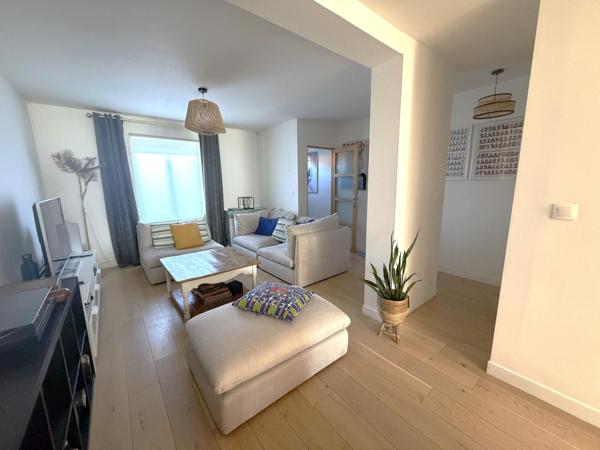 Maison à WAMBRECHIES, 59118 - 5 pièces 120m²