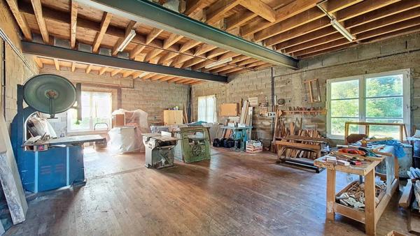 Maison de village à rénover – Jardin, garage, atelier