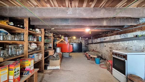Maison de village à rénover – Jardin, garage, atelier