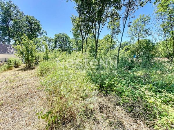 Terrain à bâtir de 1712m² .