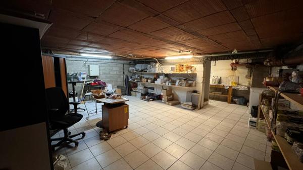 À VENDRE ? Fonds de commerce en plein coeur de Verrières-le-Buisson