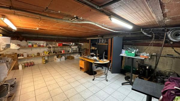 À VENDRE ? Fonds de commerce en plein coeur de Verrières-le-Buisson