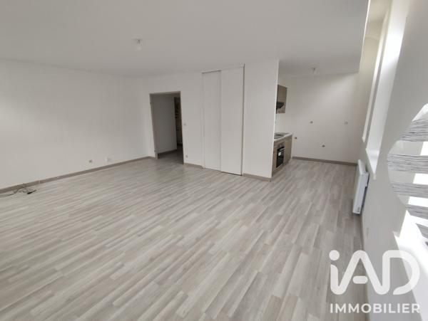 Location appartement 3 pièces 55,56 m² Béthune