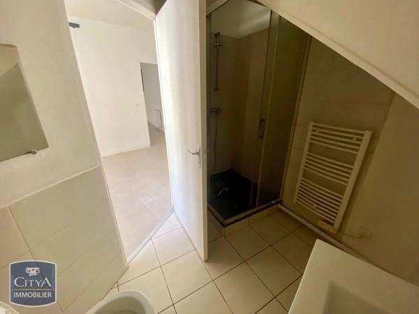 Appartement à louer 1 pièce 33.66m² Clermont-Ferrand (63000)