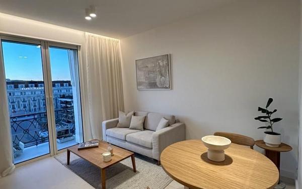 Appartement à vendre    2 pièces • 30 m2 Cannes