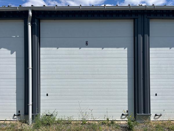 Parking / box Montlouis Sur Loire 36 m2