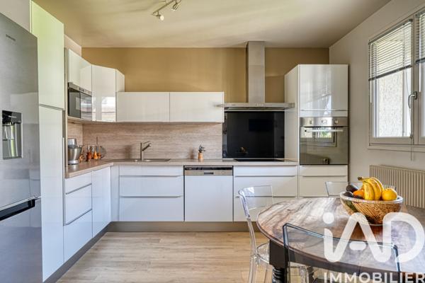 Maison à vendre 7 pièces 177 m² Les Pavillons-sous-Bois