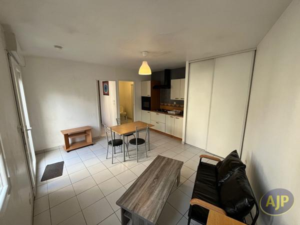 Location appartement Cholet : 460 € - AJP Immobilier Cholet