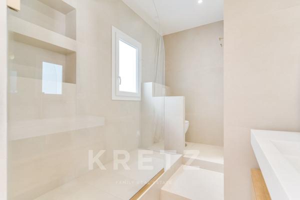 Marseille 1er - duplex rénové avec terrasse