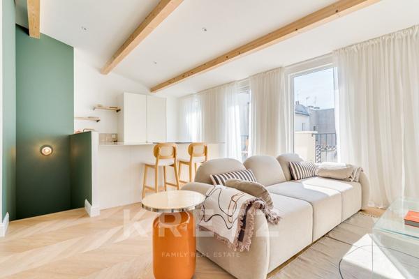 Marseille 1er - duplex rénové avec terrasse